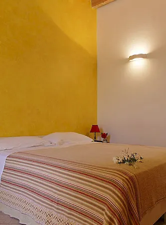 Alloggio per agriturismo Il Gelsomino Ritrovato *