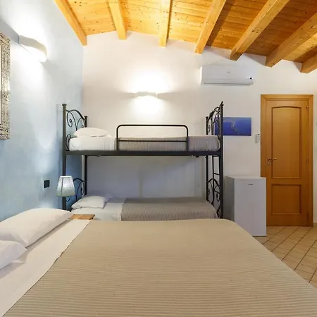 Il Gelsomino Ritrovato Feriegård Milazzo